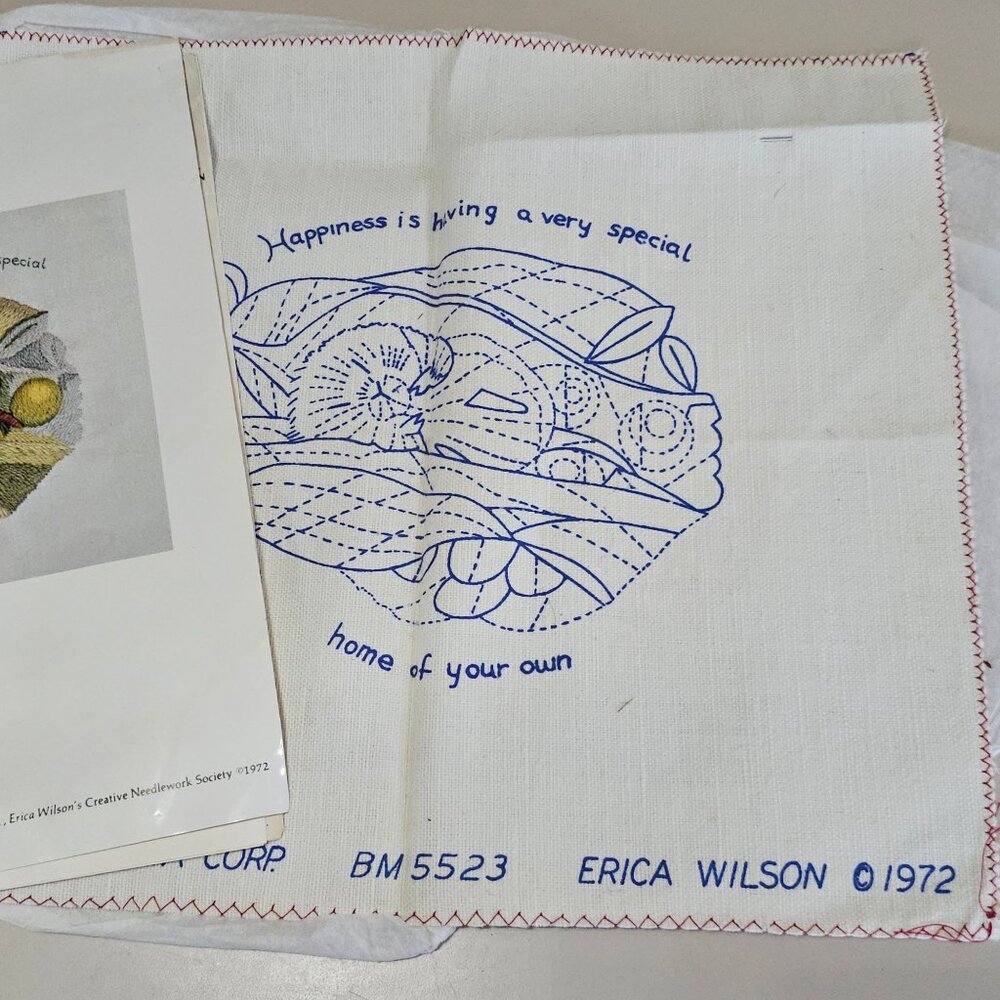 Beatrix Potter Timmy Willie In Pea Pod Crewel Embroidery Kit Erica Wilson 1972 - Picture 3 of 8